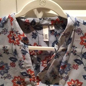 Kut from the Kloth flowered top